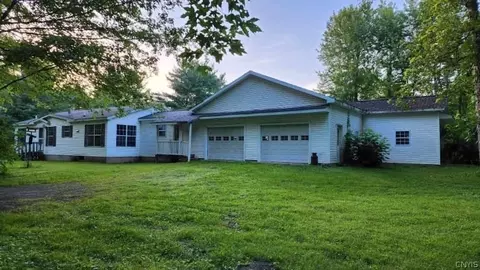 7890 Adams Rd, Sullivan, NY 13037