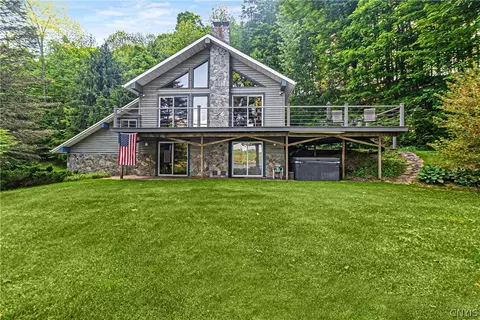 5928 Geer Rd, Hamilton, NY 13346