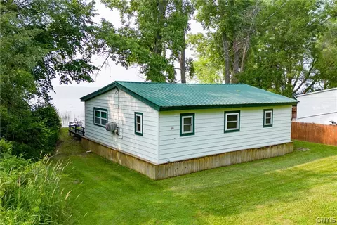 5957 Fire Road 39, Lyme, NY 13693