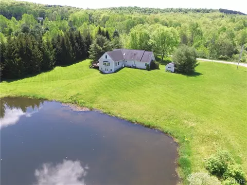 742 Fish Hill Rd, Marathon, NY 13803