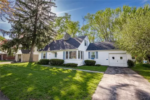 2612 Dunham Rd, Utica, NY 13501