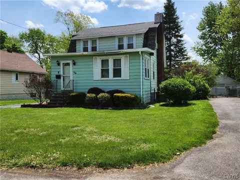 311 Richfield Blvd, Salina, NY 13211