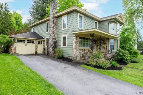 818 Rider St, Parish, NY 13131
