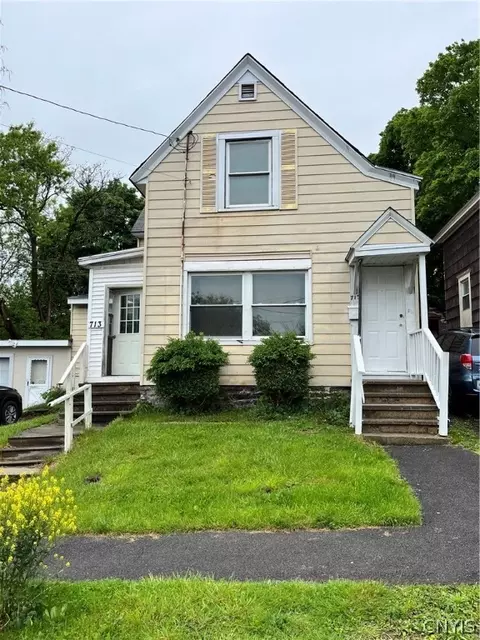 709 Winton St, Syracuse, NY 13203