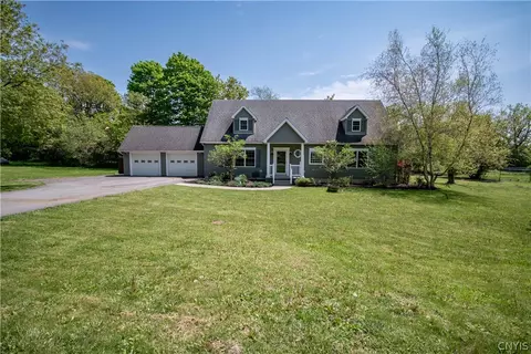 117 Rodgers Rd, Le Ray, NY 13612
