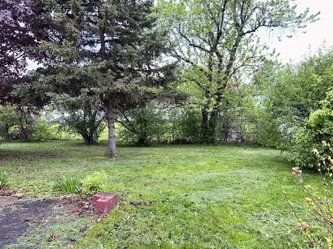 45 Spartan Dr, Irondequoit, NY 14609 photo 24