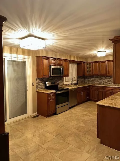 45 Spartan Dr, Irondequoit, NY 14609 photo 11