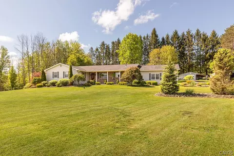 463 Little Canada Rd, Central Square, NY 13036