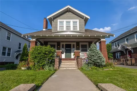 125 Hickok Ave, Syracuse, NY 13206