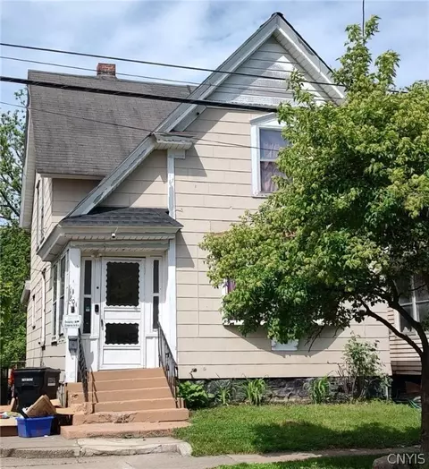 801 Highland St, Syracuse, NY 13203