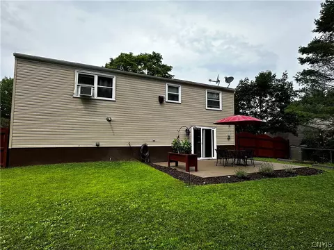 18 Echodale Ave, Lysander, NY 13027 photo 3