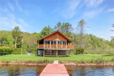8828 Buck Point Rd, Watson, NY 13367