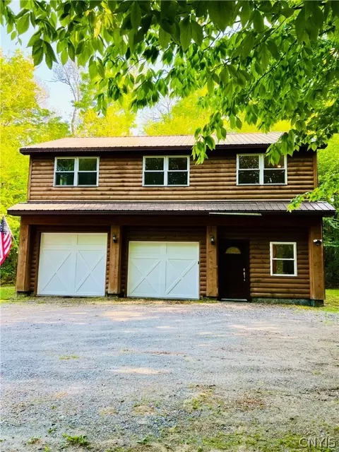 41 Outlet Rd, Arietta, NY 12139