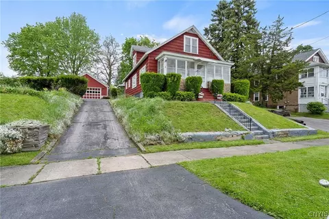 421 Vann St, Syracuse, NY 13206
