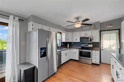 121 Getmac Ave, Lenox, NY 13032 photo 9