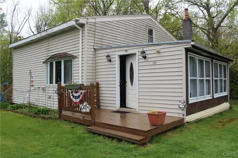 124 Drive 13 Dr, Vienna, NY 13042