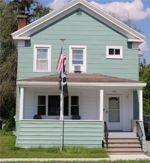 424 N Prospect St, Herkimer, NY 13350