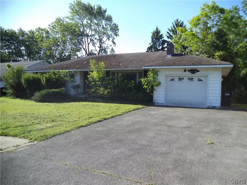 845 Glenwood Ave, Syracuse, NY 13207 41 Photos Movoto