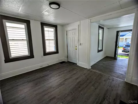 124 Berger Ave, Syracuse, NY 13205 photo 6