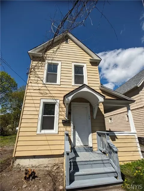 124 Berger Ave, Syracuse, NY 13205
