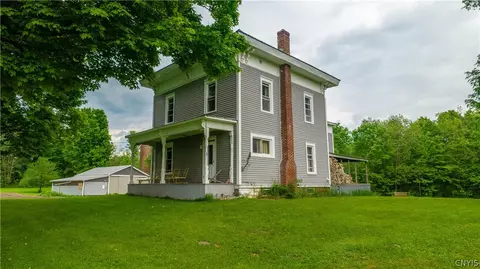 64 Old Canton Rd, De Kalb Junction, NY 13630