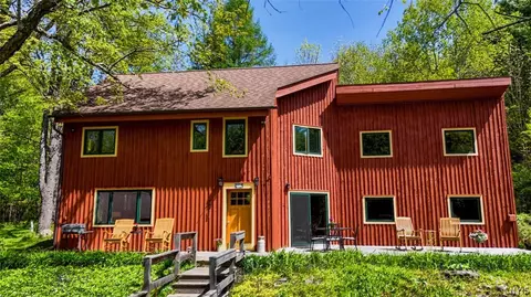 2493 Lebanon Hill Rd, Eaton, NY 13334