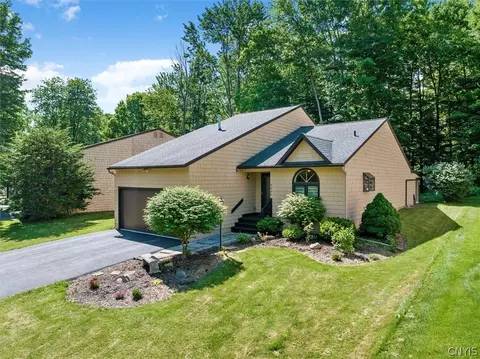 3406 Grey Birch Dr, Lysander, NY 13027
