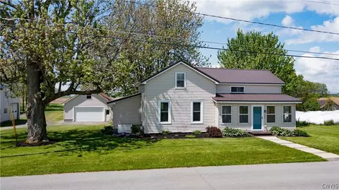 402 Ambrose St, Hounsfield, NY 13685 photo 2