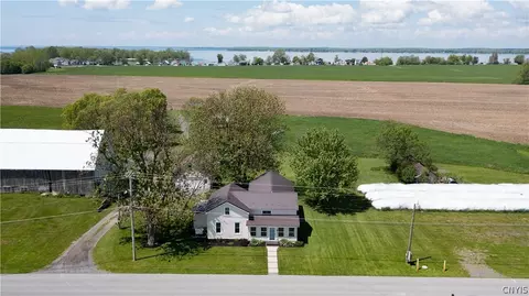 402 Ambrose St, Hounsfield, NY 13685 photo 6