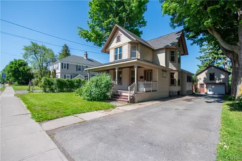 622 Holcomb St, Watertown, NY 13601