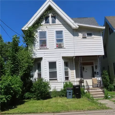 628 Catherine St, Syracuse, NY 13203
