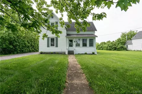 218 Dodge Ave, Hounsfield, NY 13685