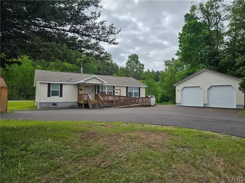 6628 Old Indian River Rd, Castorland, NY 13620