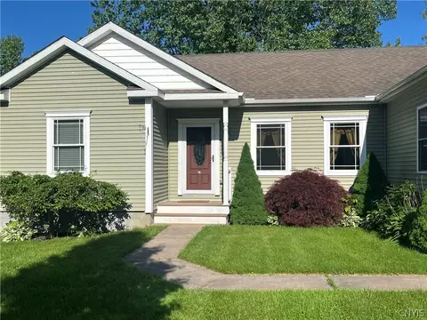 121 Skyline Dr, Scriba, NY 13126 photo 2