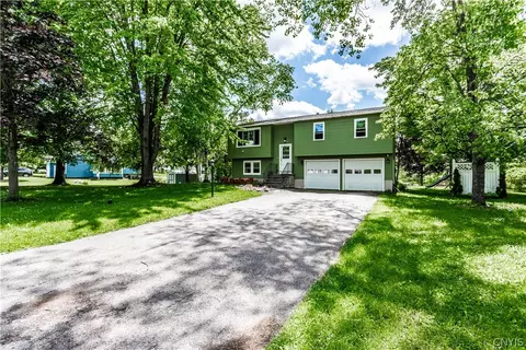 2486 Roman Ave, Marcellus, NY 13108