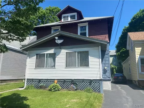 217 Pattison St, Syracuse, NY 13203