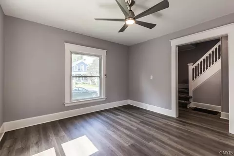 106 E Sands St, Oneida, NY 13421 photo 7