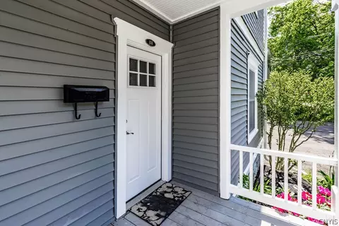 106 E Sands St, Oneida, NY 13421 photo 3