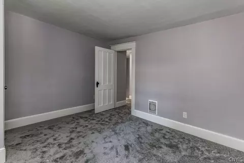 106 E Sands St, Oneida, NY 13421 photo 36