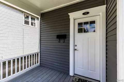 106 E Sands St, Oneida, NY 13421 photo 4