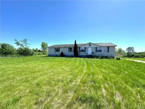 8138 Schell Ave, Le Ray, NY 13637