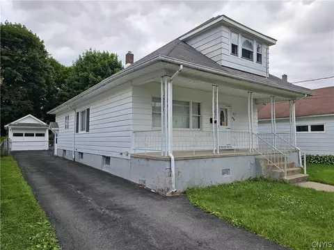630 Rosemont Pl, Utica, NY 13501