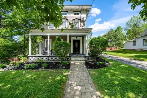 17 Marvin St, Kirkland, NY 13323