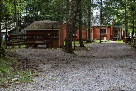 9 7th Lake Rd, Inlet, NY 13360