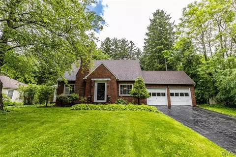 6 Ely Dr, Fayetteville, NY 13066