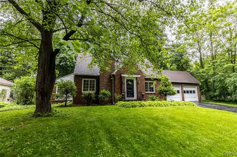 6 Ely Dr, Fayetteville, NY 13066 photo 3