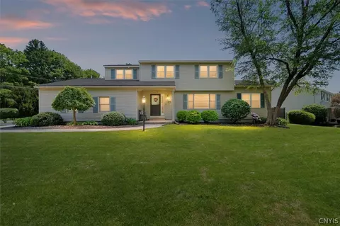 151 Brookside Ln, Fayetteville, NY 13066