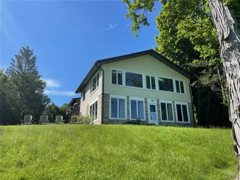 2985 State Route 31, Lenox, NY 13032