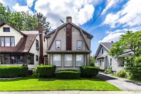 130 Clifton Pl, Syracuse, NY 13206