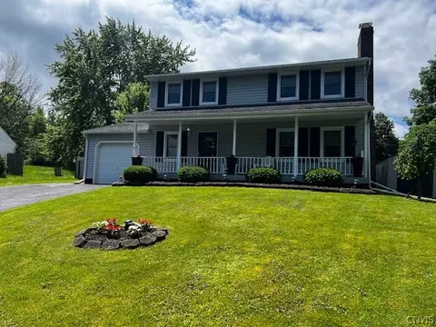 8342 Datum Ln, Baldwinsville, NY 13027